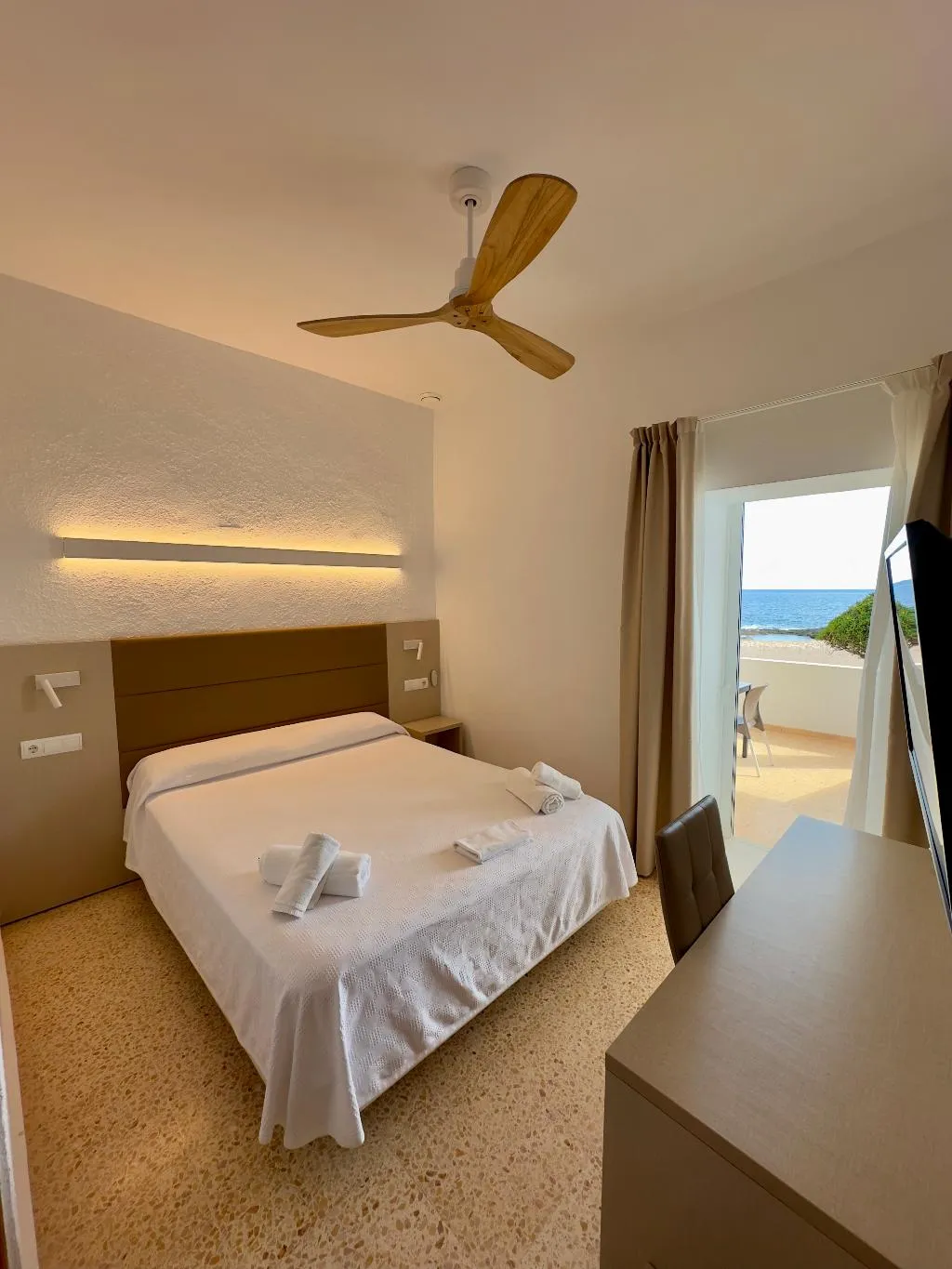 DOUBLE SINGLE USE STANDARD Room, Rocabella, Ibiza