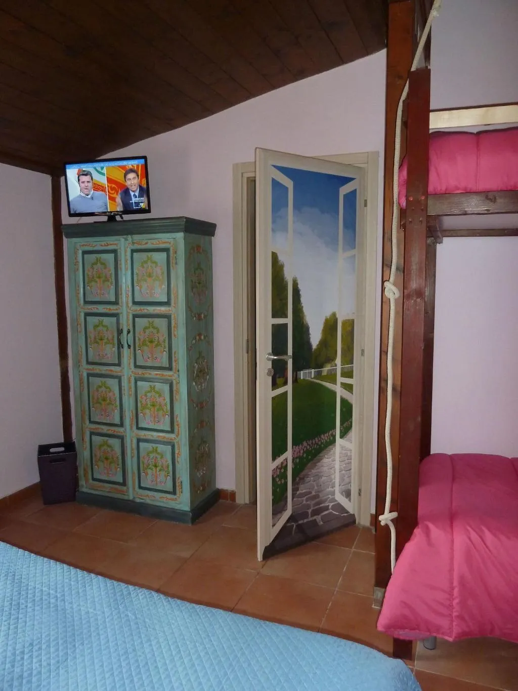 Room, B&B o'Chalet, Naples