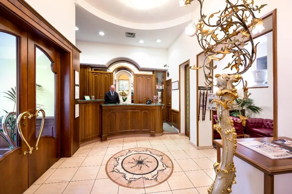 Lobby, Lancaster Hotel, Milan