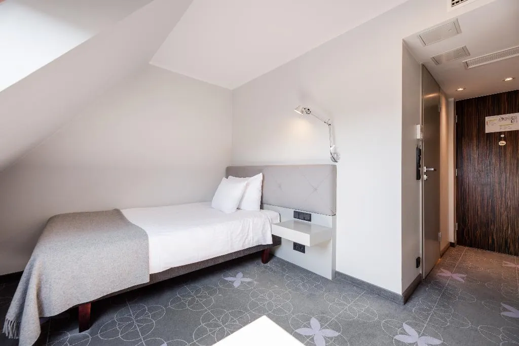 SINGLE NO AIR CONDITIONING Room, Ibis Styles Tallinn, Tallinn