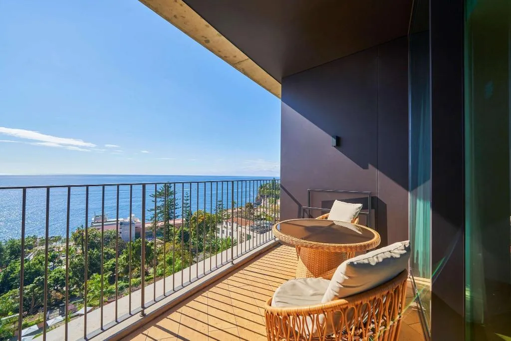 Room, Savoy Palace The Leading Hotels of the World, Madeira
