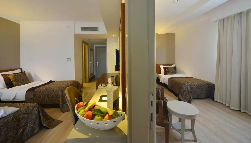 Room, Side Crown Serenity, Antalya