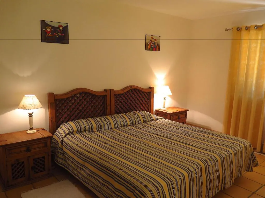 Room, Pine Cliffs Village & Golf Suites, Algarve