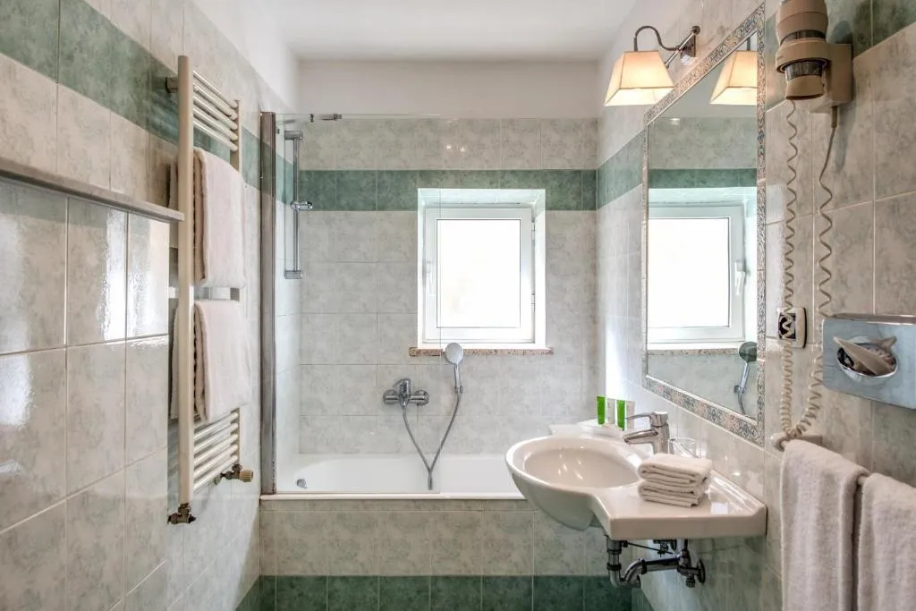 APARTMENT ANNEX Room, Andreola Central Hotel, Milan