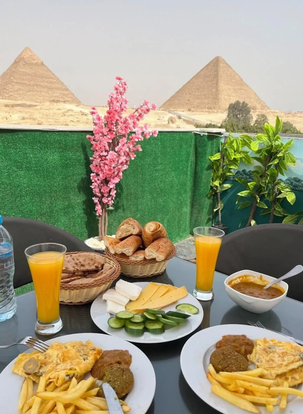 Restaurant, Capital Of Pyramids Hotel, Cairo