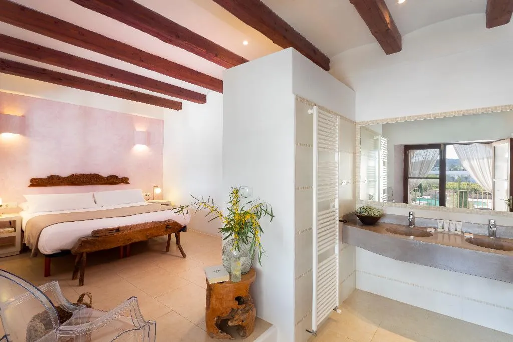 DOUBLE ONE BEDROOM ONE BATHROOM Room, Ca Na Xica - Hotel & Spa, Ibiza