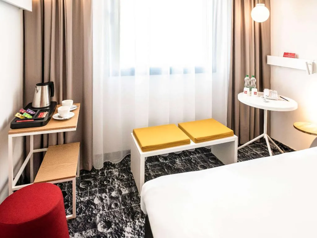 DOUBLE STANDARD Room, Ibis Krakow Centrum, Krakow