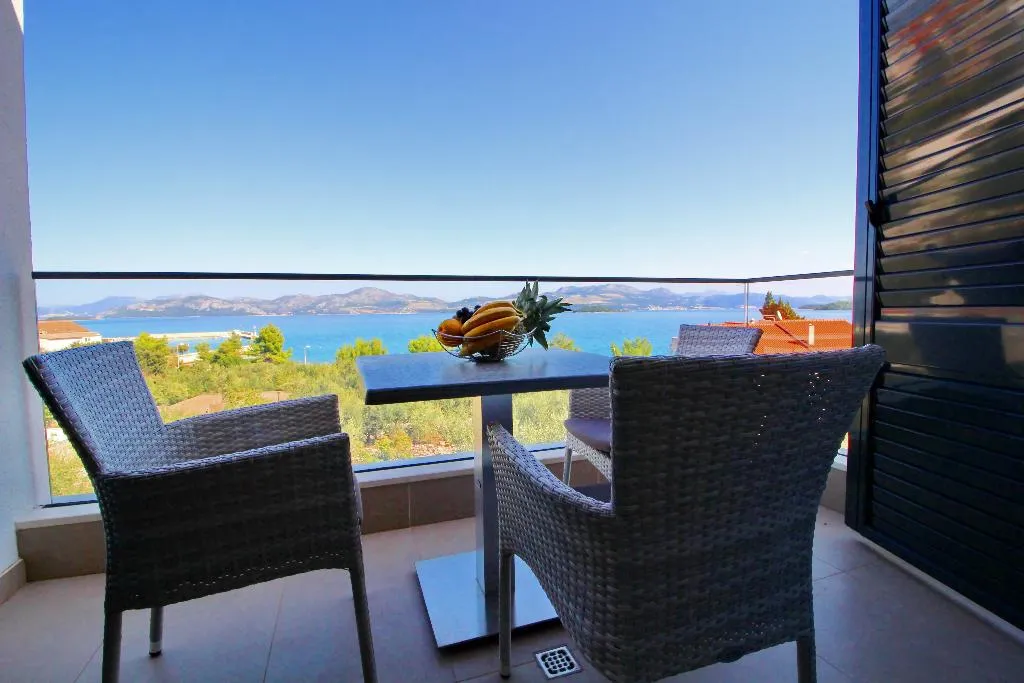 APARTMENT SEA VIEW WITH BALCONY Room, Apartments Kula, Dubrovnik