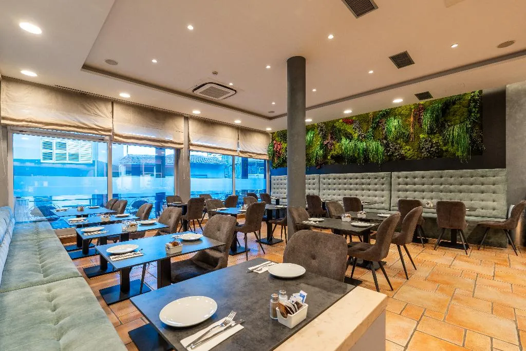 Restaurant, Berkeley, Dubrovnik