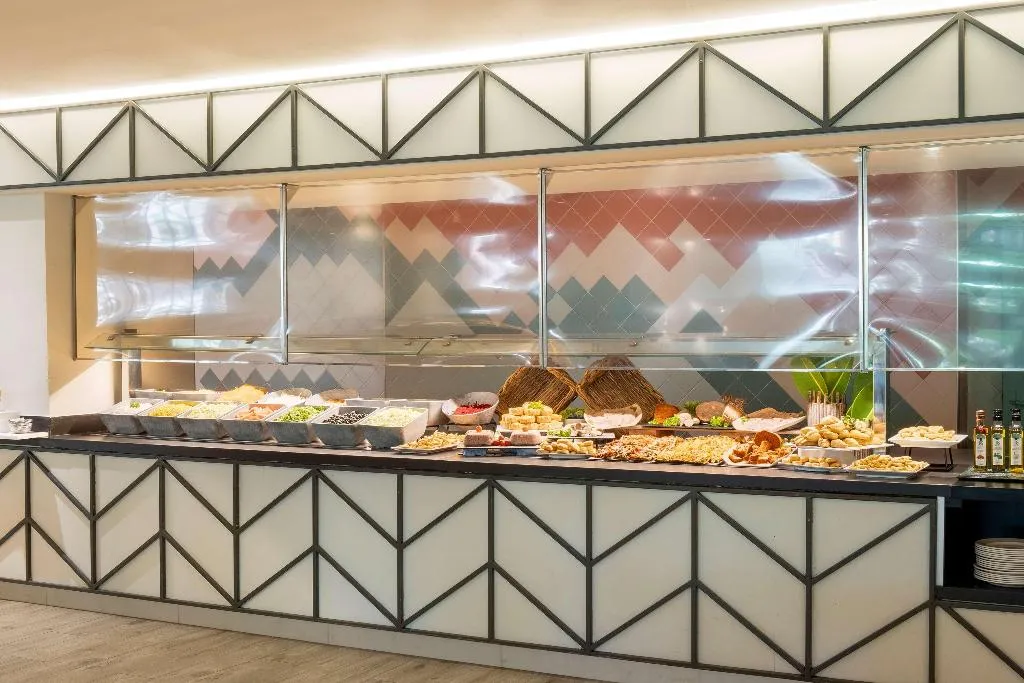 Restaurant, Sol Katmandu Park & Resort, Majorca