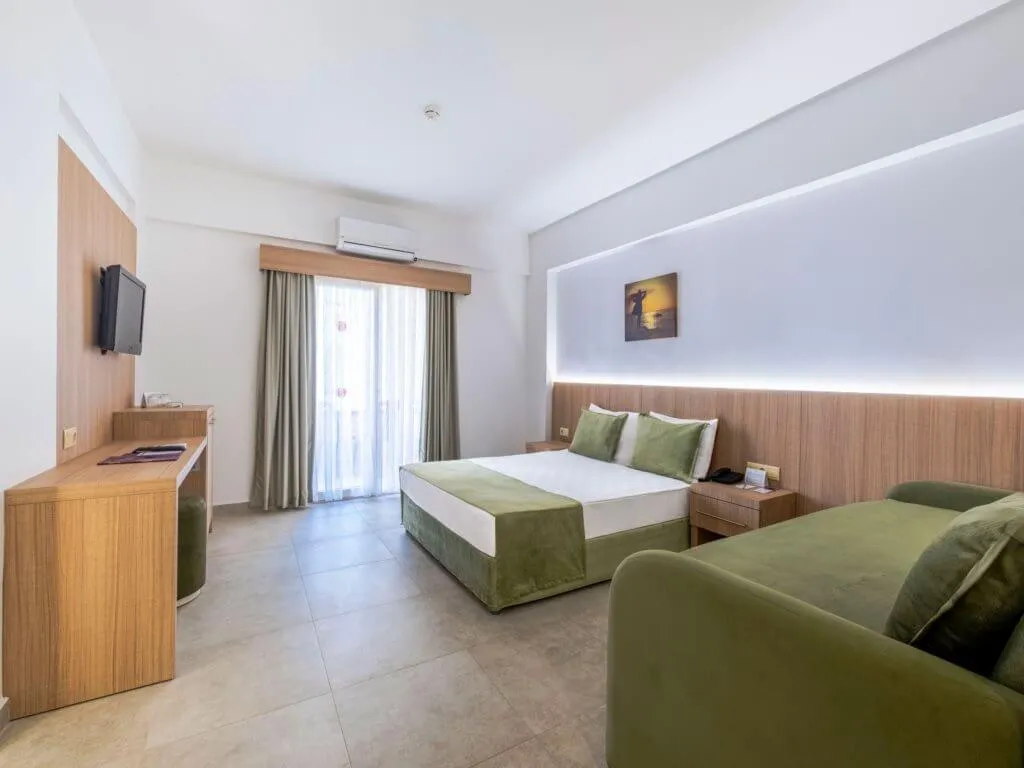 Room, Queens Park Goynuk, Antalya