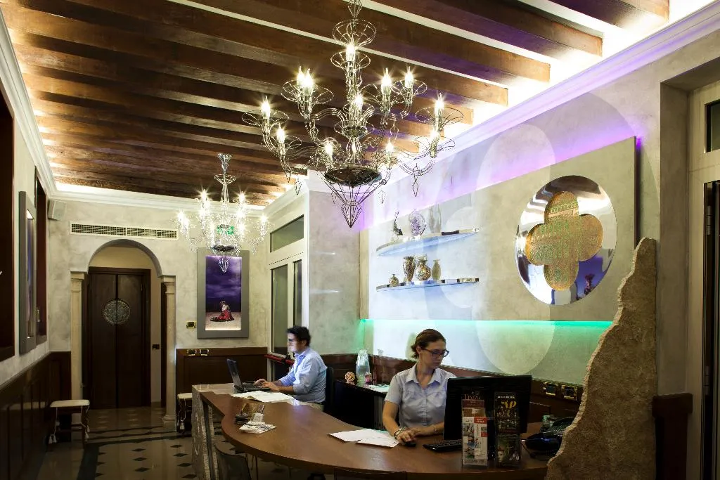 Lobby, Ca' d'Oro, Venice