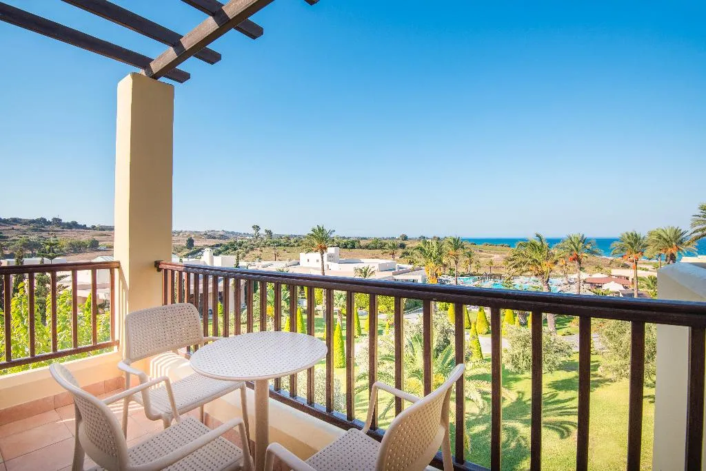 Double or Twin SIDE SEA VIEW Room, Horizon Beach Resort, Kos
