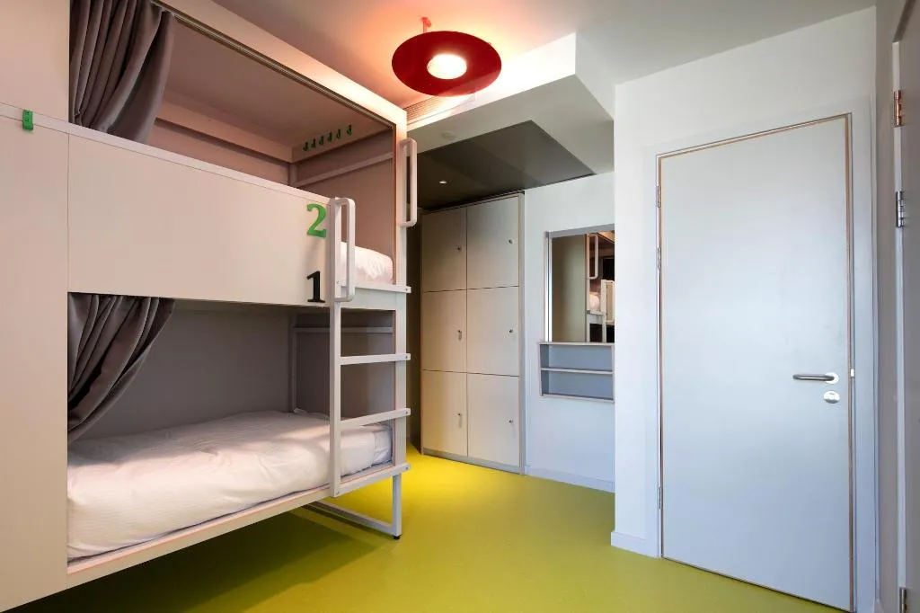 Room, Clink i Lár, Dublin