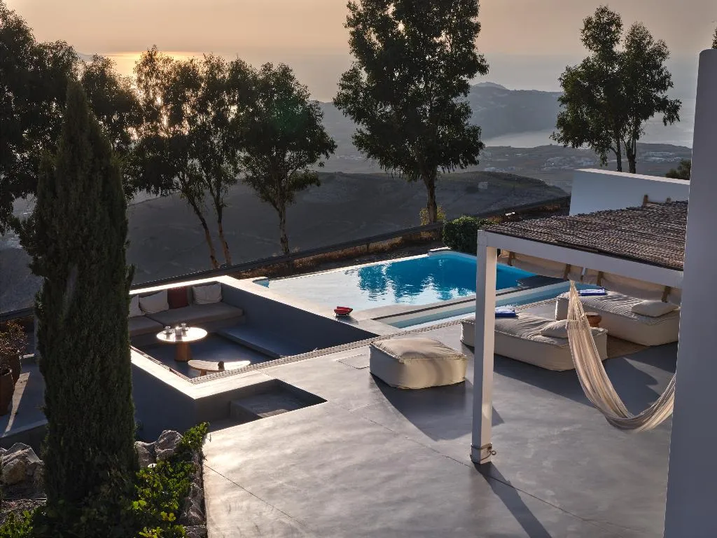 SUITE SEA VIEW WITH PRIVATE POOL Room, Santorini Heights, Santorini