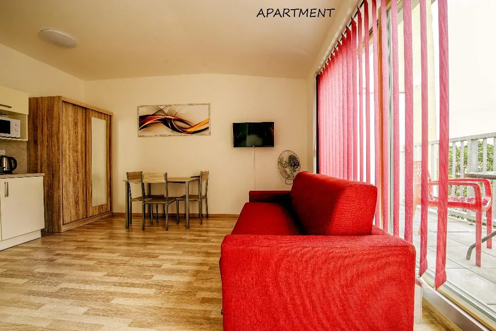 APARTMENT CAPACITY 3 ONE BEDROOM Room, Otakar, Prague