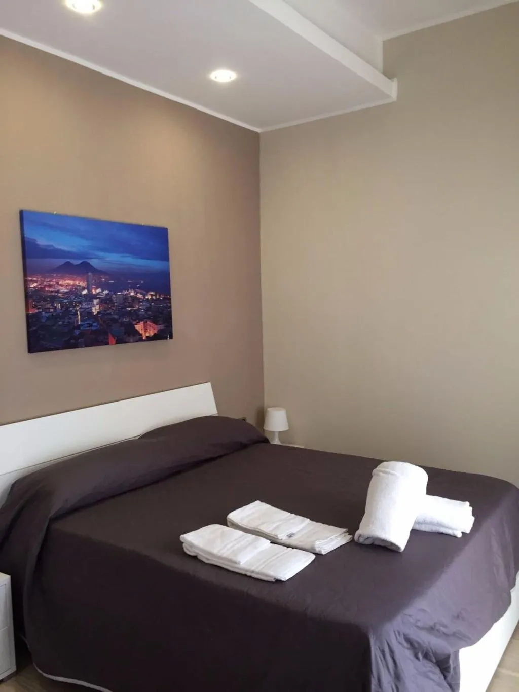 Room, B B Metropolitan, Naples