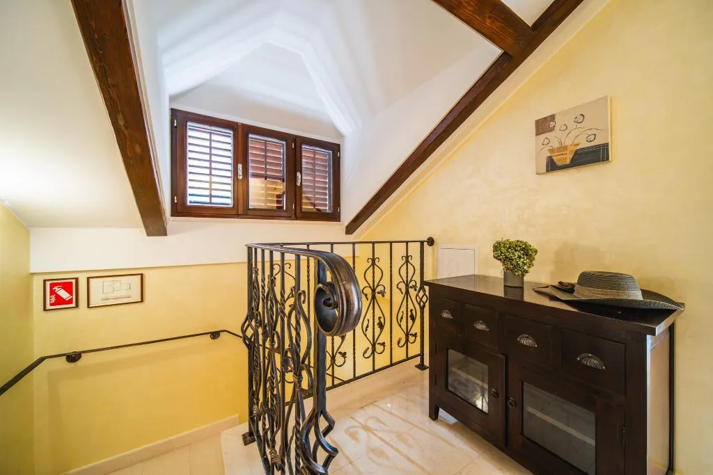 VILLA FIVE BEDROOMS Room, Villa Franica, Dubrovnik