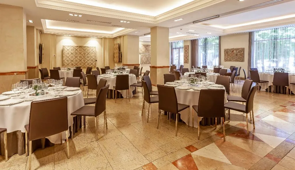 Conferences, Hotel Villa Real, Madrid