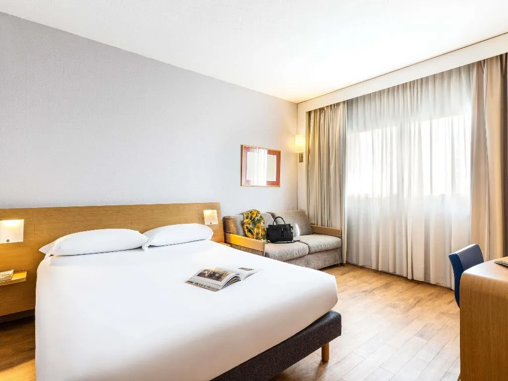 DOUBLE STANDARD Room, Novotel Caserta Sud, Naples