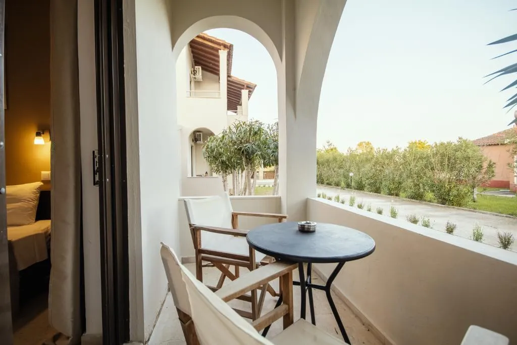 STUDIO STANDARD Room, Parakladi Seaside Retreat, Corfu