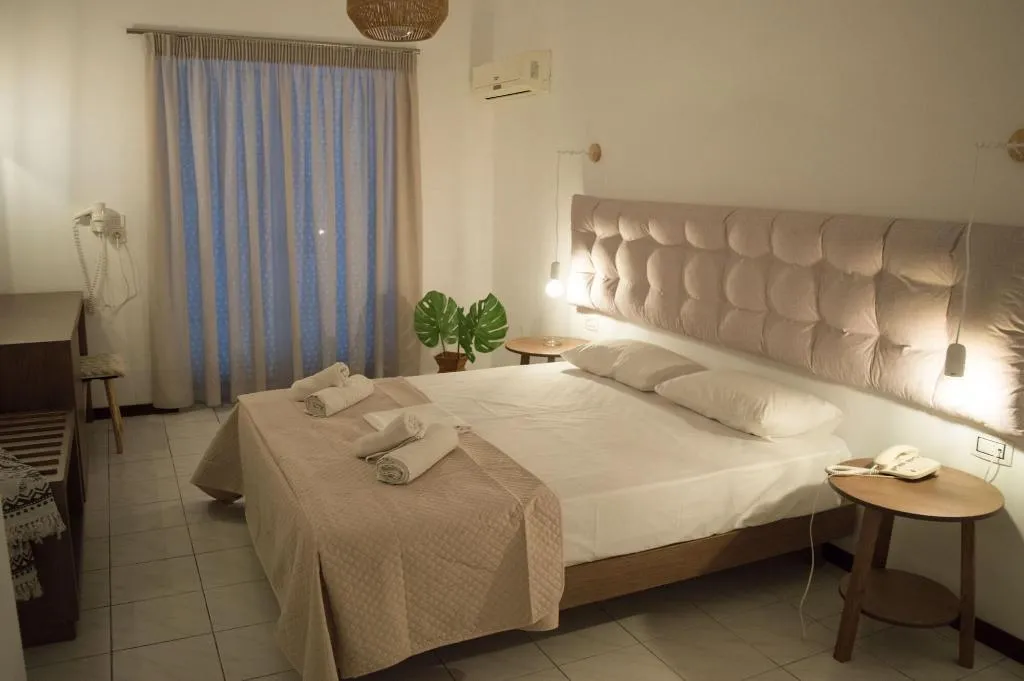 Room, Paradise Beach Hotel, Zante