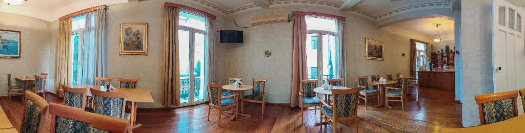 Restaurant, Cecil hotel, Athens