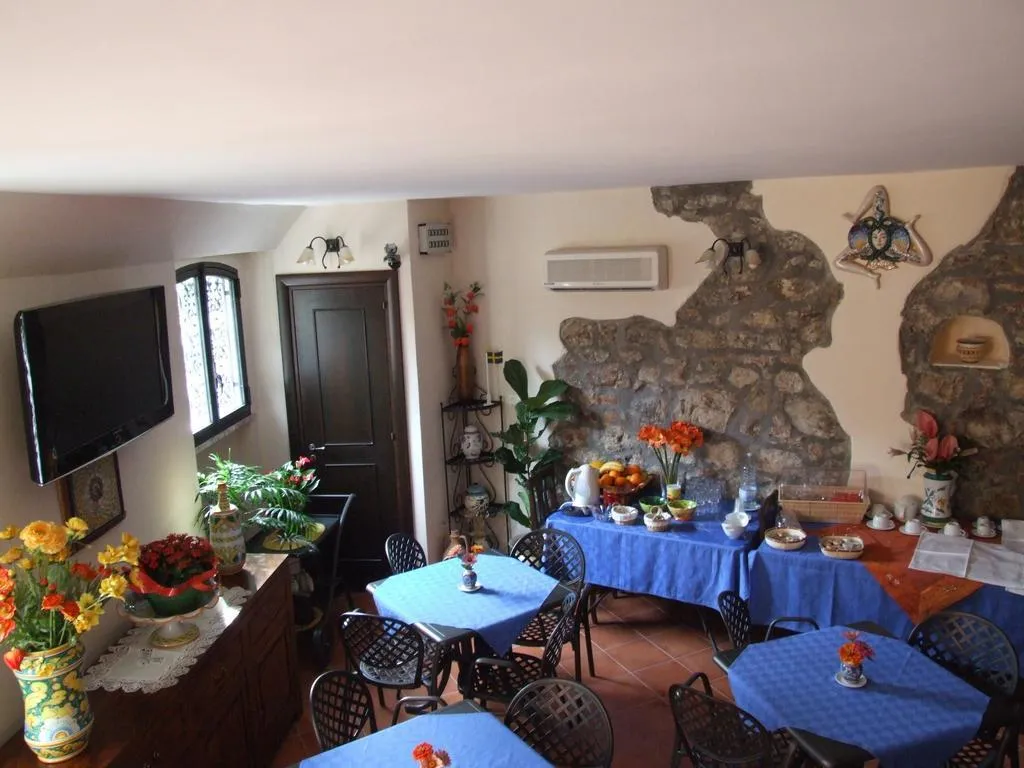 General view, Mamma Maria, Taormina