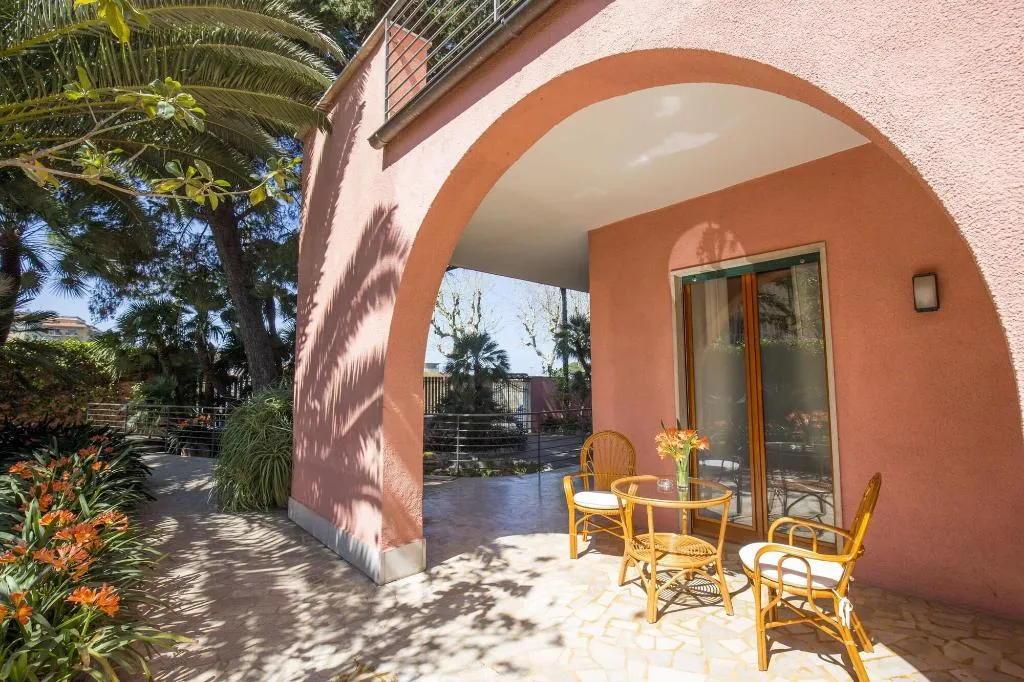 Terrace, Villa Rosa Sorrento, Naples