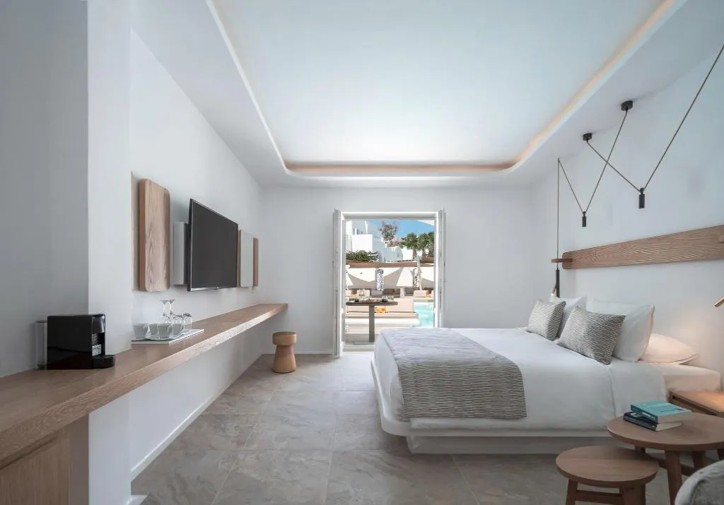 SUITE LUXURY Room, Santorini Kastelli Resort, Santorini