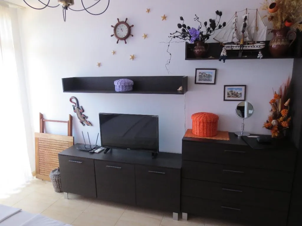 STUDIO STANDARD Room, Etara III, Bourgas