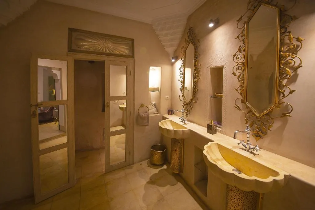 SUITE DELUXE WITH VIEWS Room, Riad Camilia, Marrakech