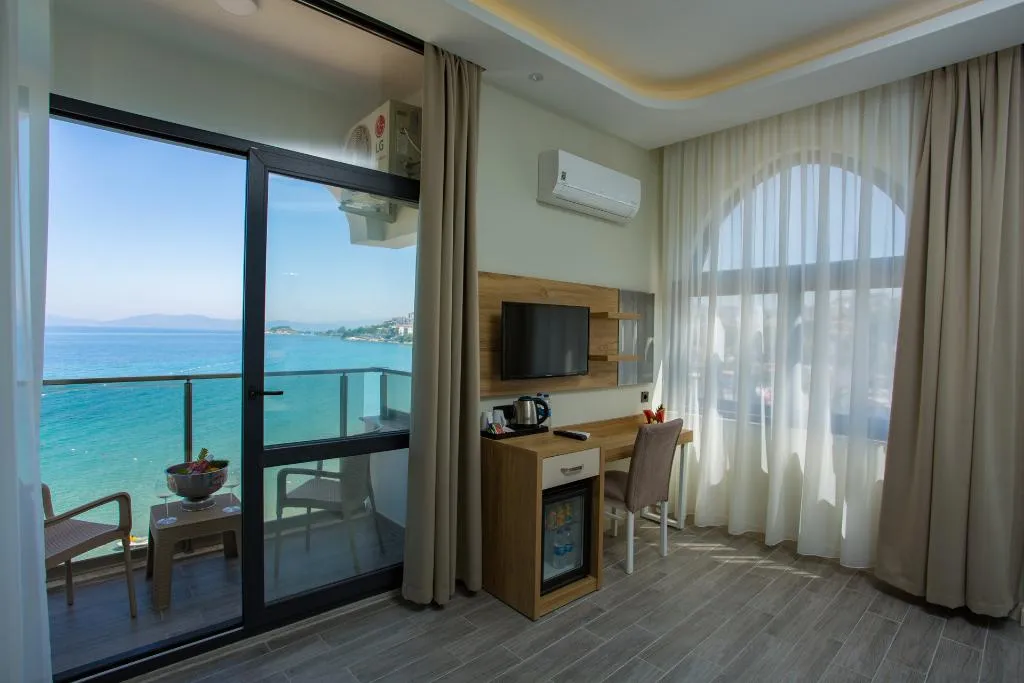 FAMILY ROOM STANDARD Room, Martı Beach Hotel, Izmir