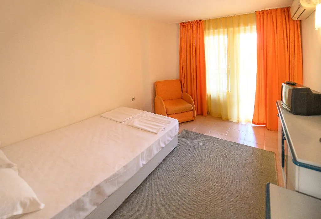 APARTMENT ONE BEDROOM Room, Iskar, Bourgas