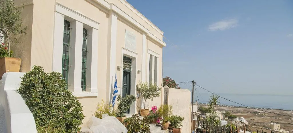 General view, Nano Suites, Santorini