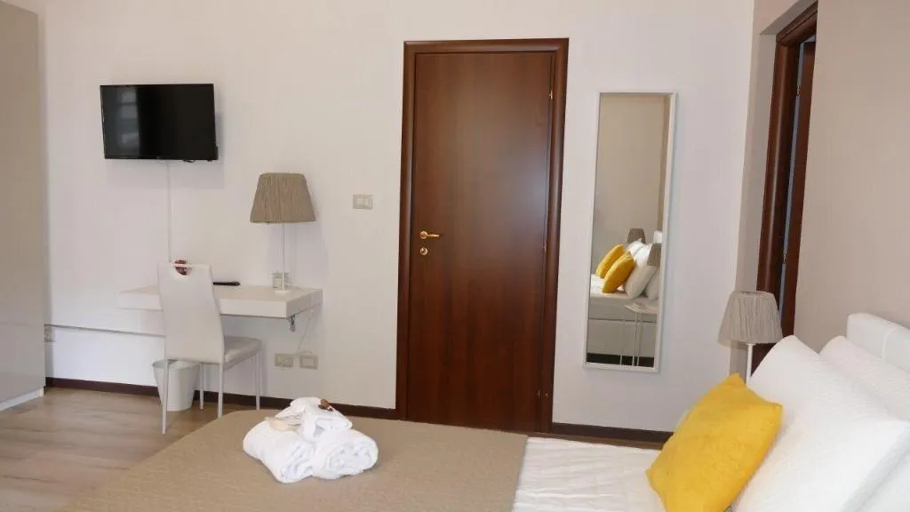 Room, Fusorario B&B, Catania