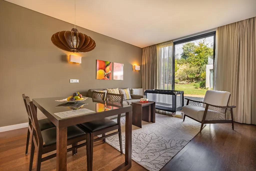 SUITE WITH BALCONY Room, Monchique Resort and Spa, Algarve
