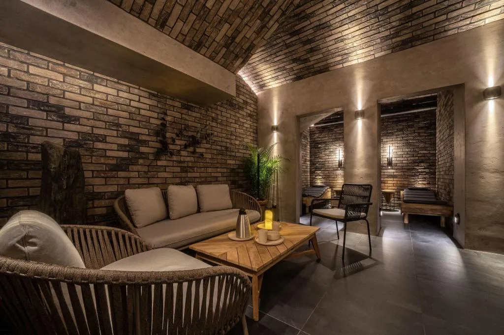 Sports and Entertainment, The Viaduct - Suites & More, Prague