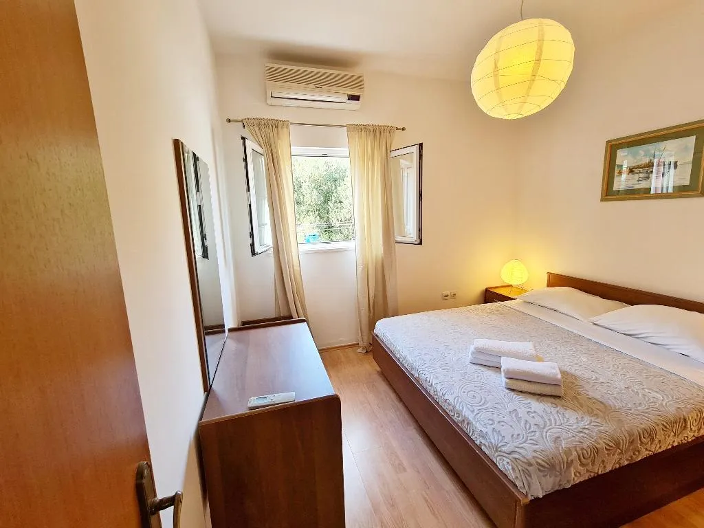 APARTMENT CAPACITY 3 Room, Apartments Damjanka, Dubrovnik