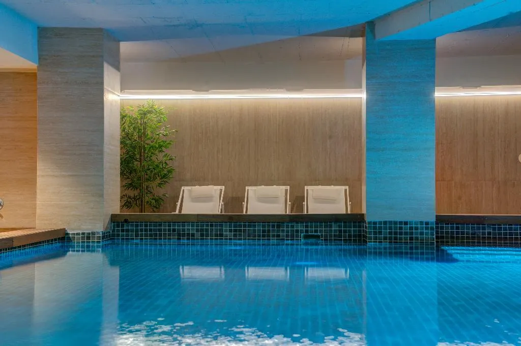 Pool, Noru Hotel, Malta