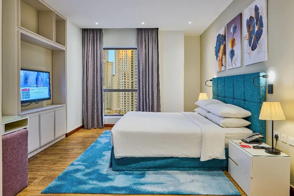 SUITE CITY VIEW Room, Ramada Hotel & Suites by Wyndham JBR, Dubai