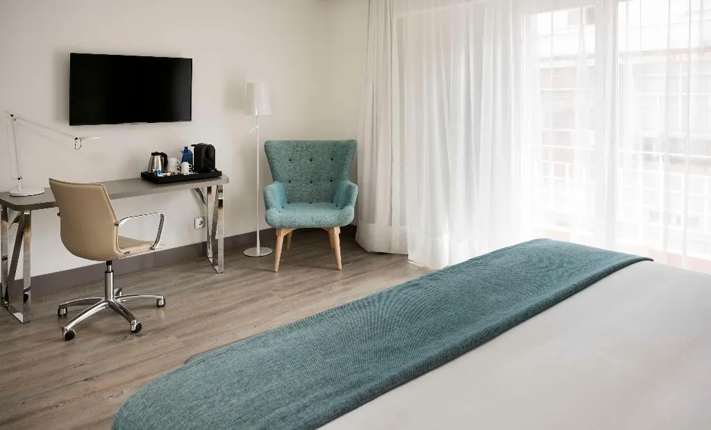 Room, NH Madrid Zurbano, Madrid