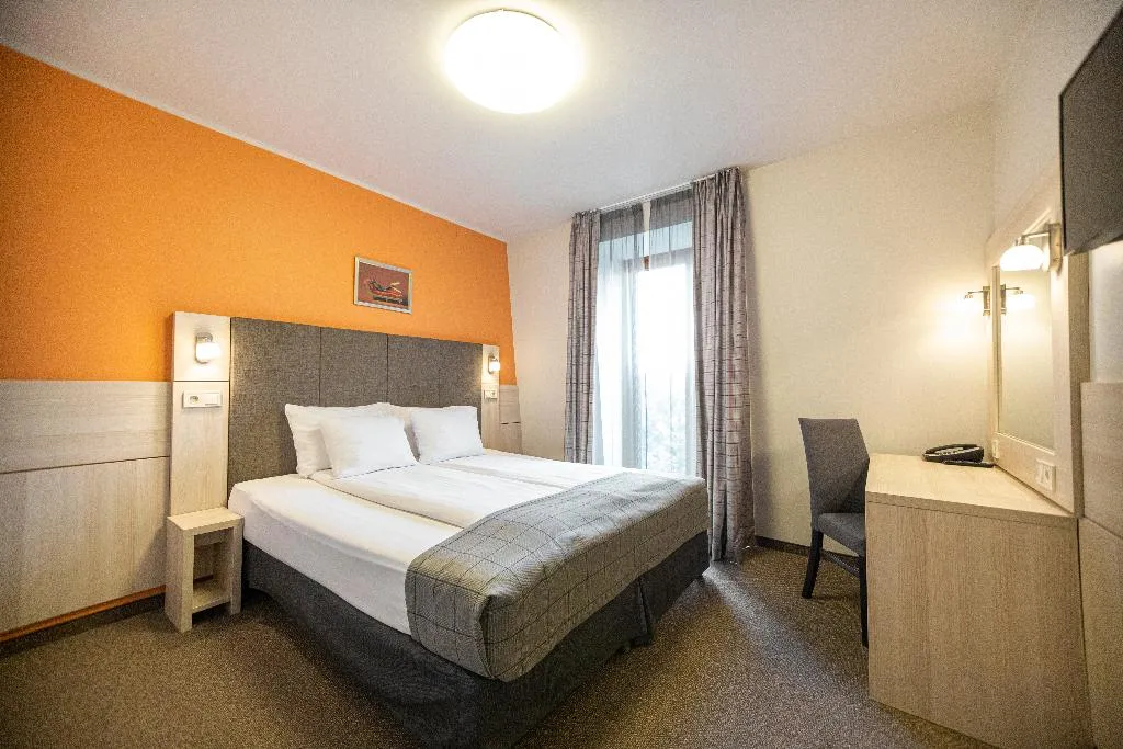 Double or Twin STANDARD Room, Wellton Riga Hotel & Spa, Riga