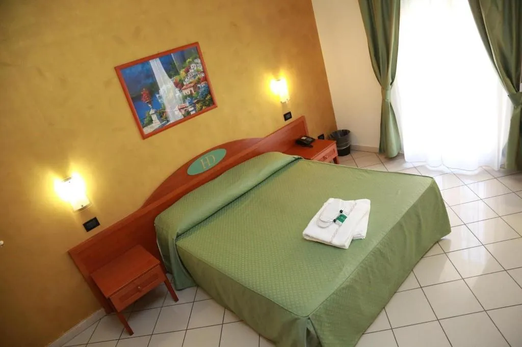 Room, Hotel Dorè, Milan