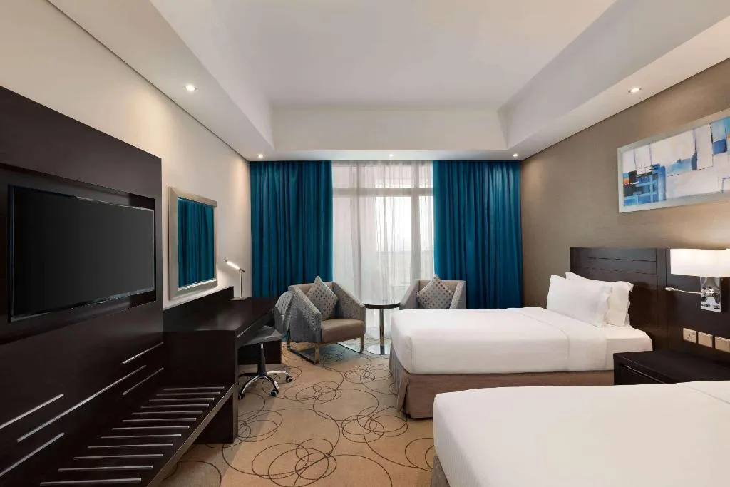 TWIN DELUXE Room, Ramada By Wyndham Dubai Barsha Heights Ex AurisInn, Dubai