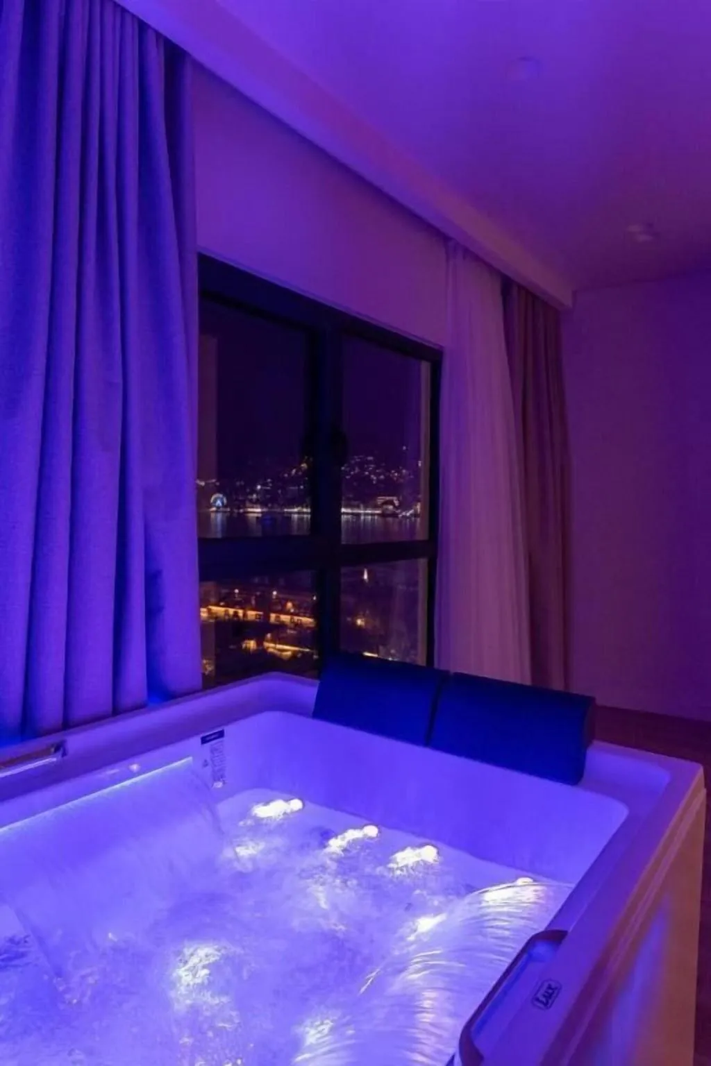 Room, Grand Hotel Saranda, Southern Albania