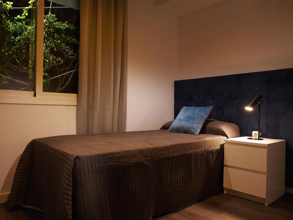 APARTMENT CAPACITY 5 Room, Livescape Soriano Suites, Costa Del Sol
