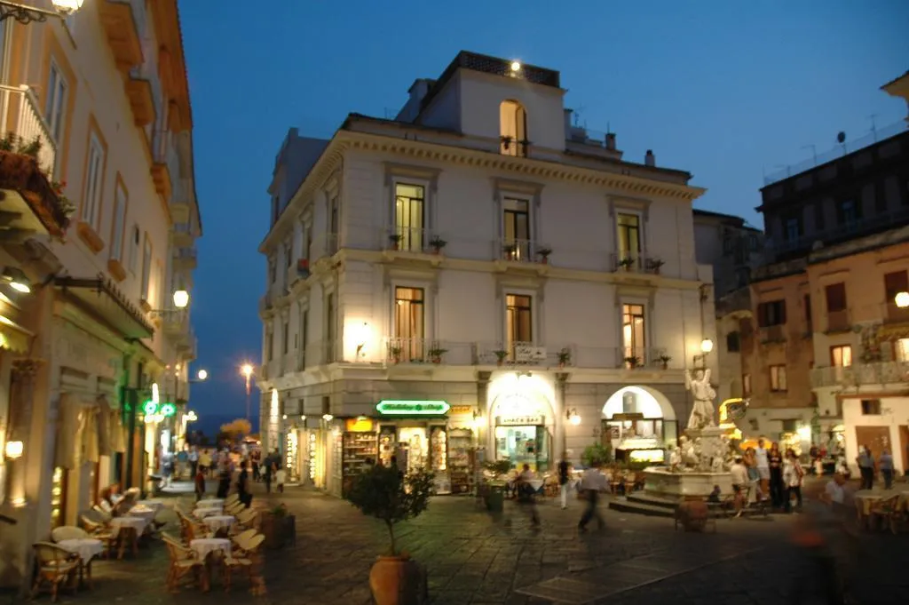 General view, Fontana, Naples