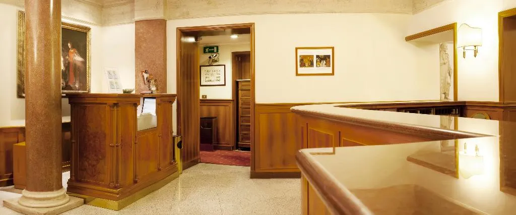 Lobby, Albergo Santa Chiara, Rome