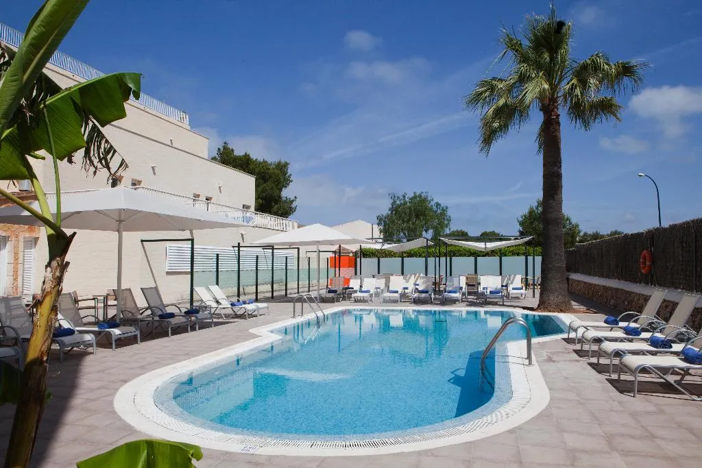 Pool, Aparthotel Isla de Cabrera, Majorca